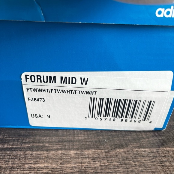 adidas Forum Mid in all white - Picture 4 of 10